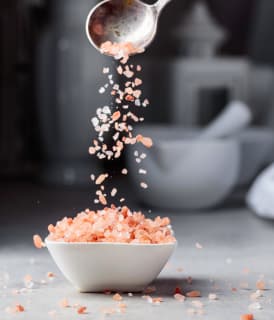 Cooking with Himalayan Pink Salt: Tips and Recipes for Every Dish